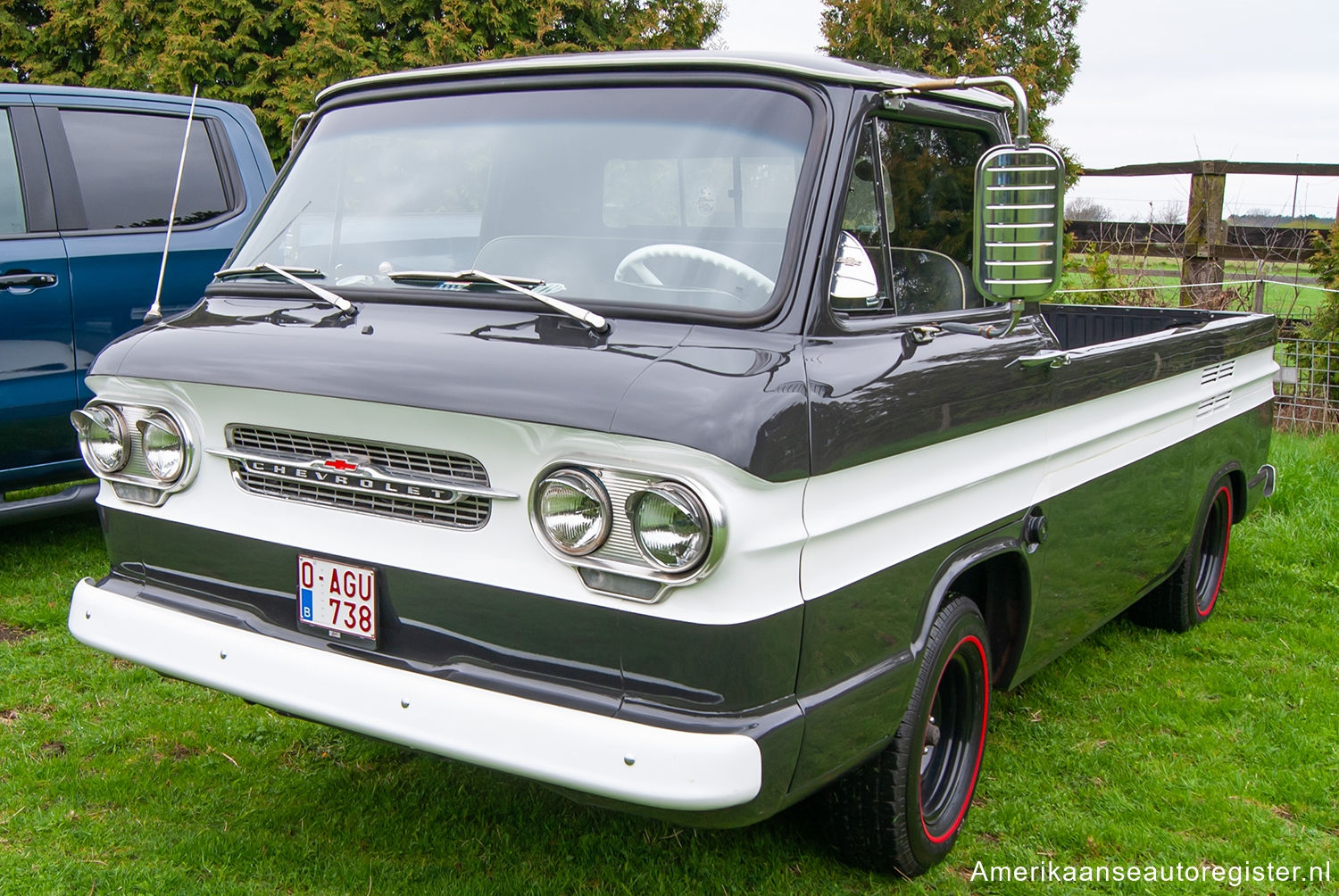 Chevrolet Corvair 95 uit 1961